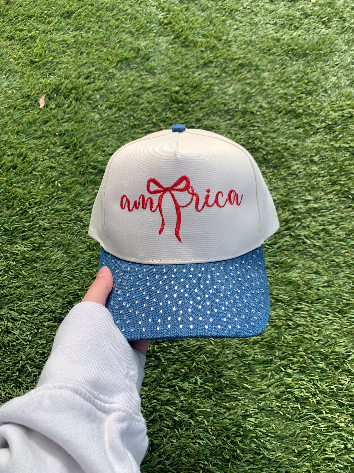 America Bow Embroidered Hat