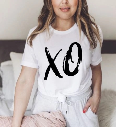 XO Tee